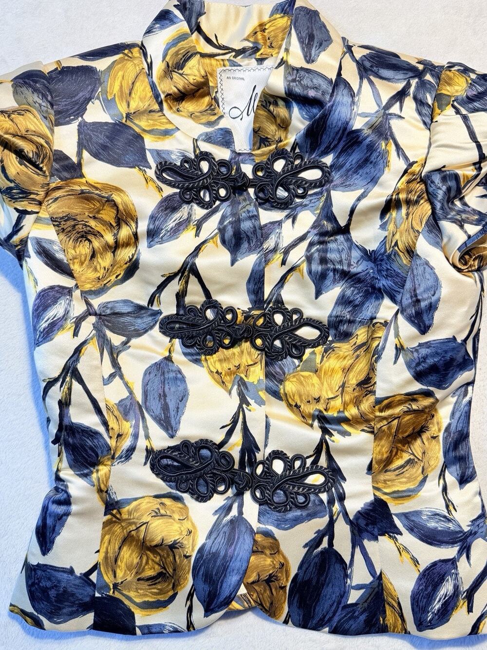 Milly of New York 100% Silk Floral Cropped Jacket Frog Closure Mandarin Sz 2